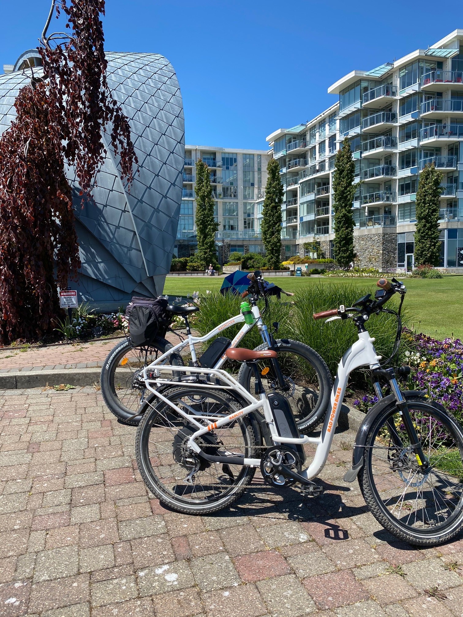 E-bikes parked at Beacon Bandshell