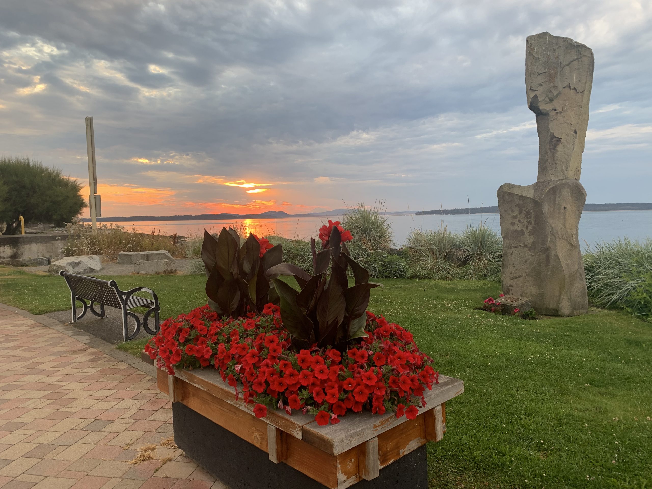  Oceanspray Park and The Keeper at Sunset 